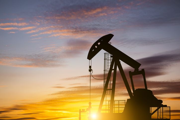 Picture of oil-drilling rig.